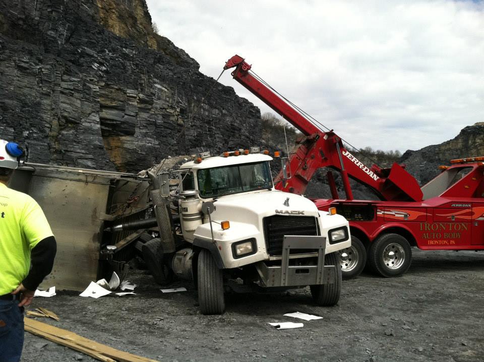 Ironton Auto Body, Inc. Photo Gallery Coplay, PA