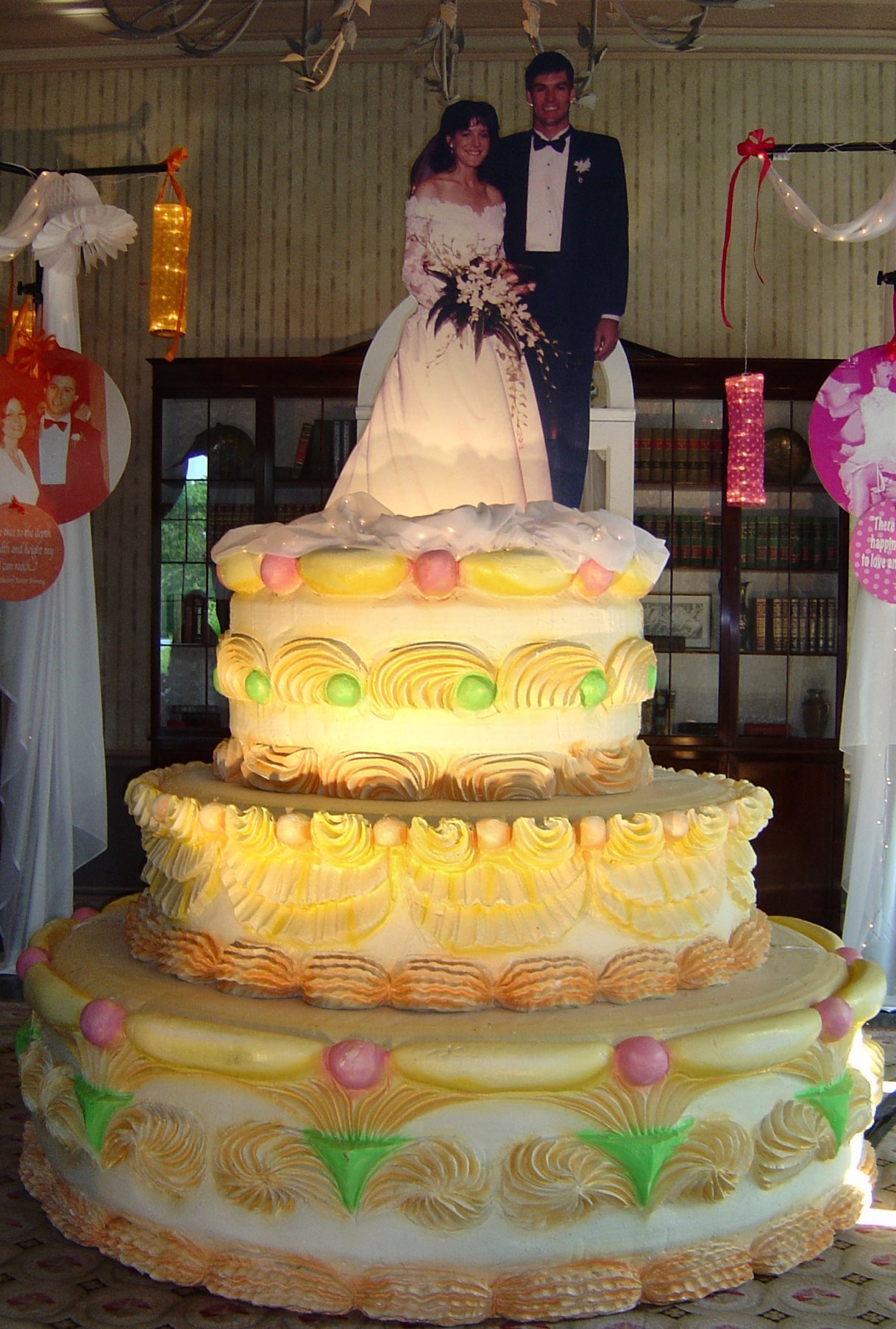 Foam Fake Cakes Cake Forms Dayton, OH