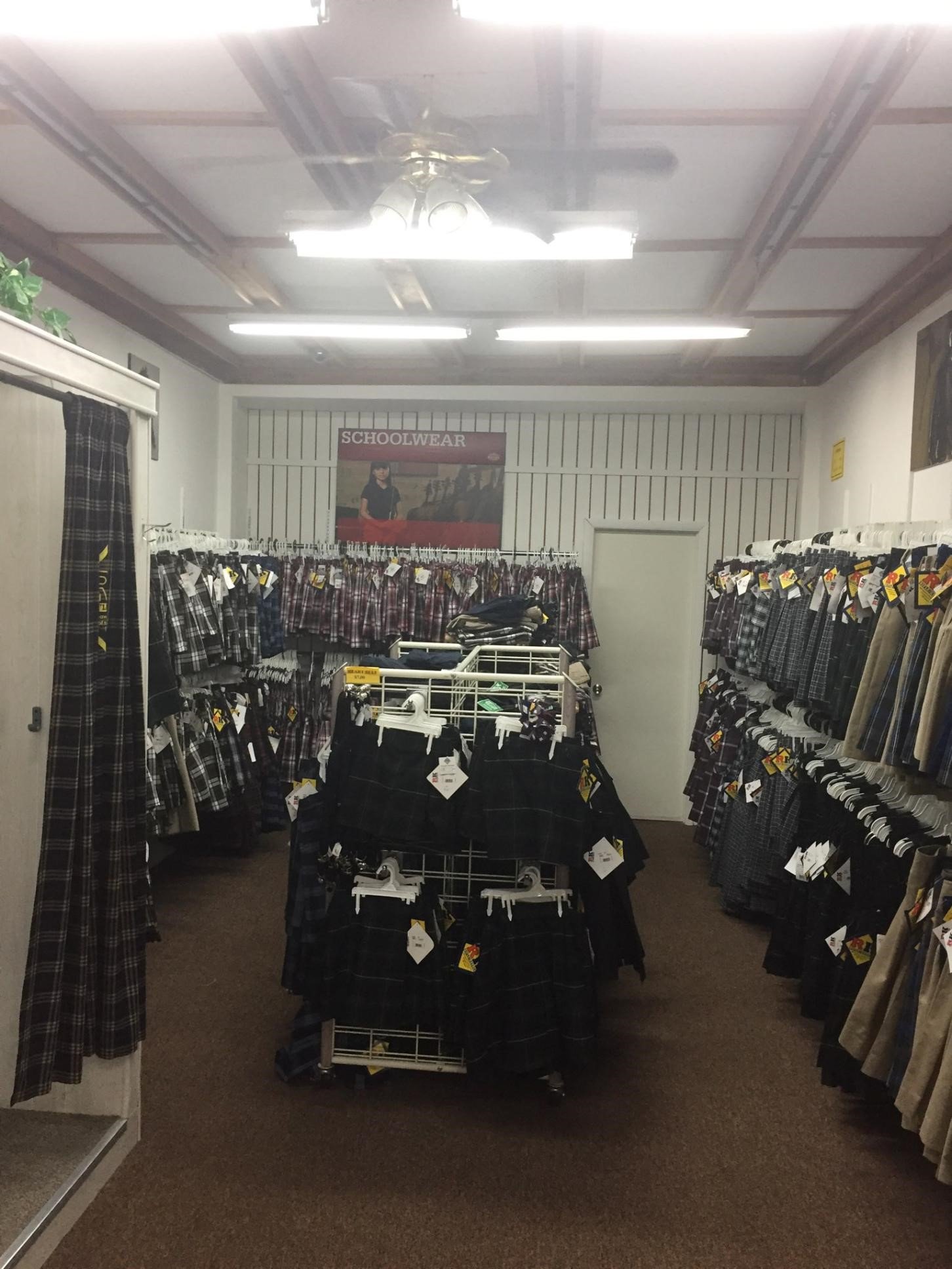 Kids Kloset Uniforms Photo Gallery Cuyahoga Falls, OH