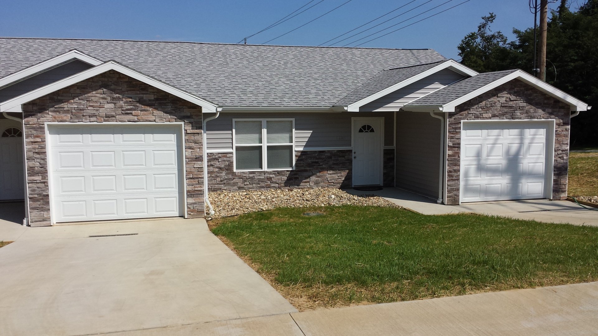 Hometown Garage Door Garage Door Services Hannibal, MO