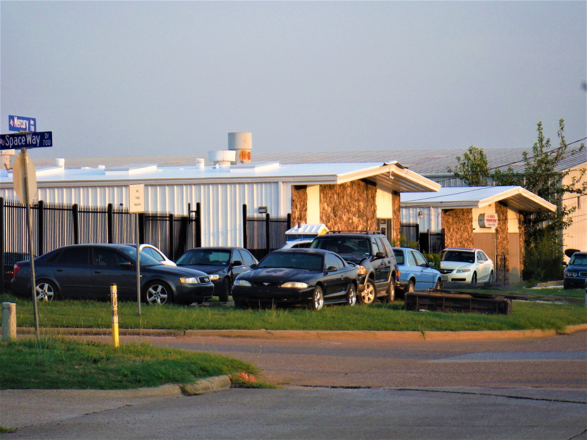 Commercial Properties Warehouses Duncanville, TX