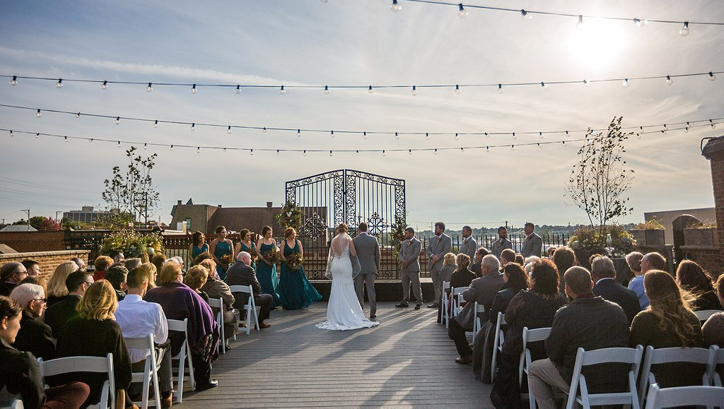 Wedding Party Shuttle Limousine Service Rockford