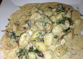 pasta_0003_6CDAAB75-B445-4D66-92FB-4248C140BD1E
