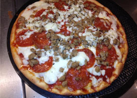 pizza_0000_E8E7393E-AC48-4C74-A510-D4B685154402