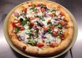 pizza_0001_E3F5E3B6-45B6-451C-9AA8-53BEA10CF6D1