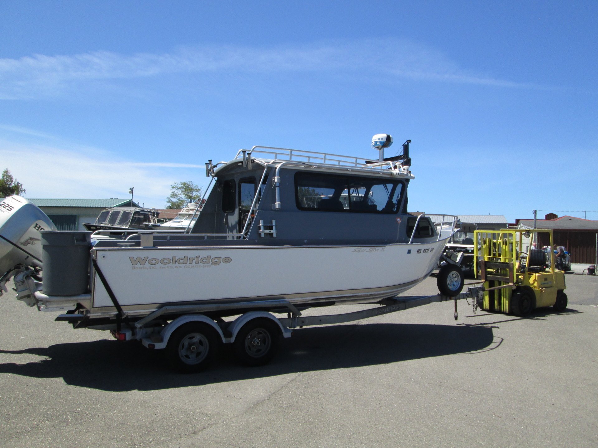 2008 23' Wooldridge Super Sport XL Offshore Pilot House