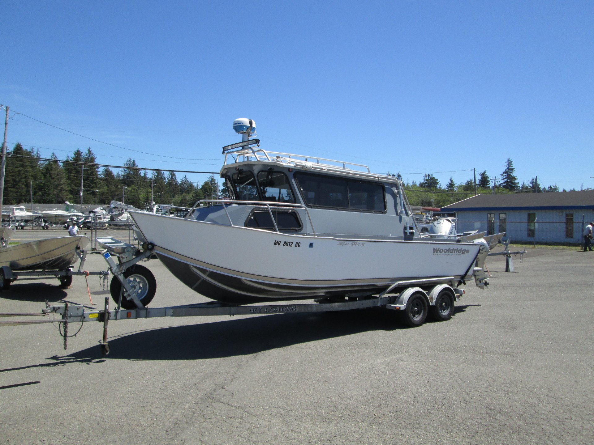 2008 23' Wooldridge Super Sport XL Offshore Pilot House
