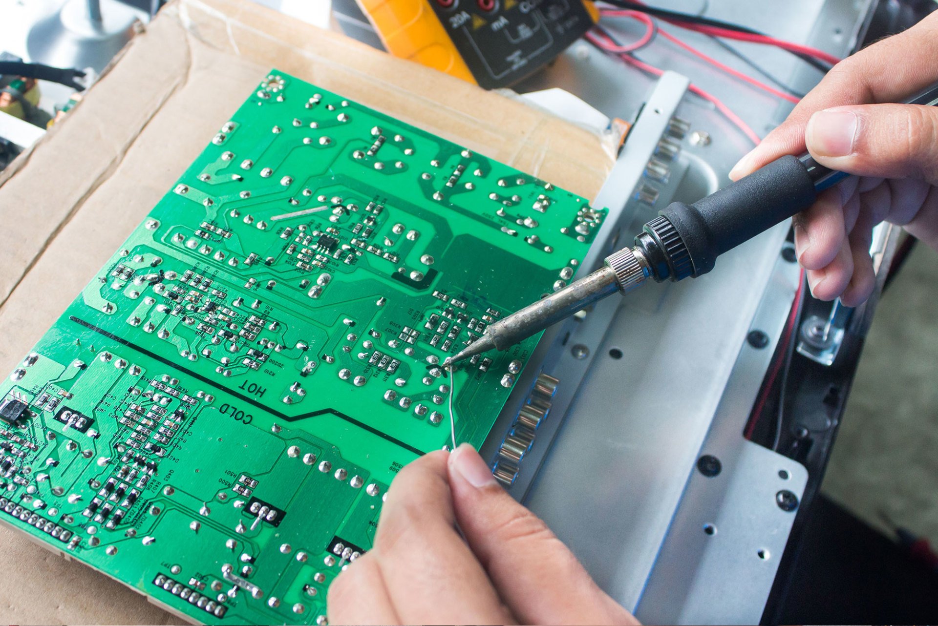 Modern TV & Electronics Service Madison, WI