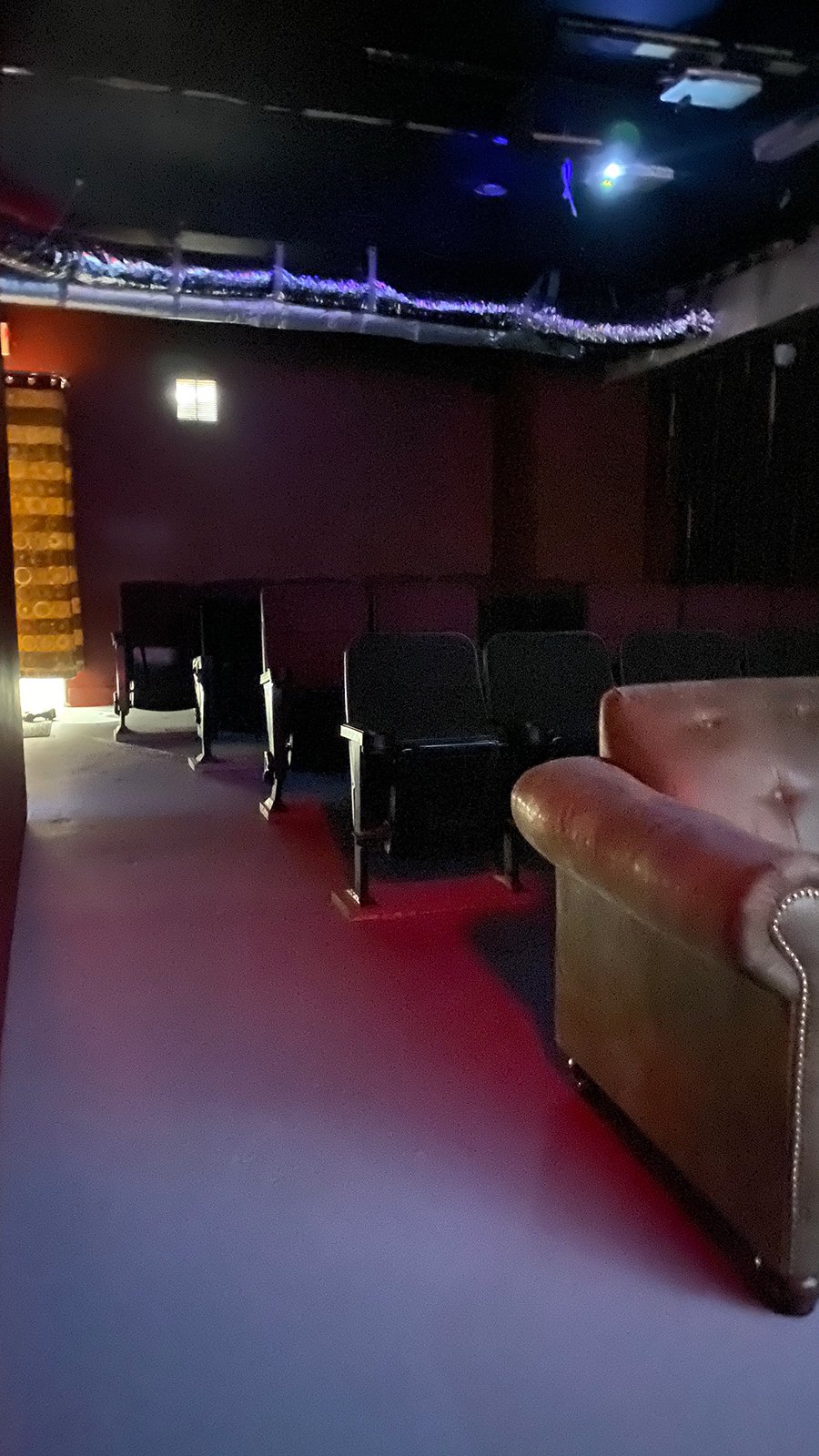 Adult Movie Theatre Biloxi, Mississippi (MS) Adult Movie Theatre Biloxi, Mississippi (MS)