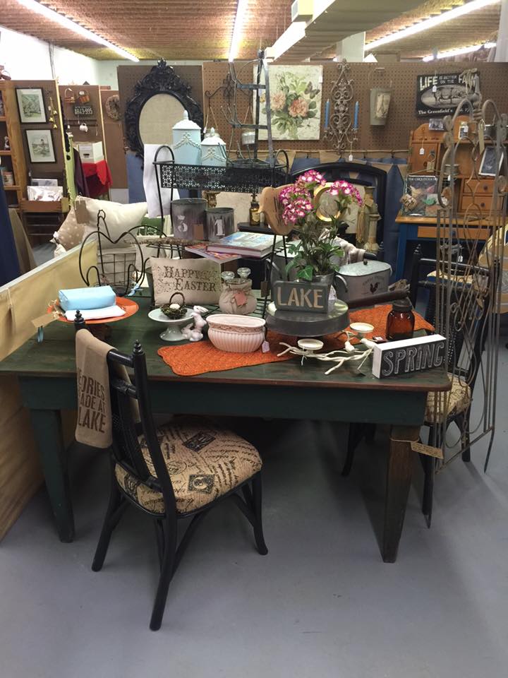 Willow Tree Antiques & Primitives Photo Gallery Roanoke