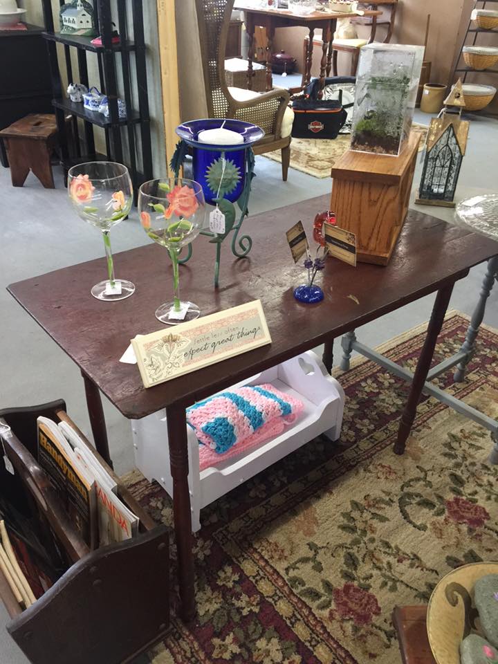 Willow Tree Antiques & Primitives Photo Gallery Roanoke