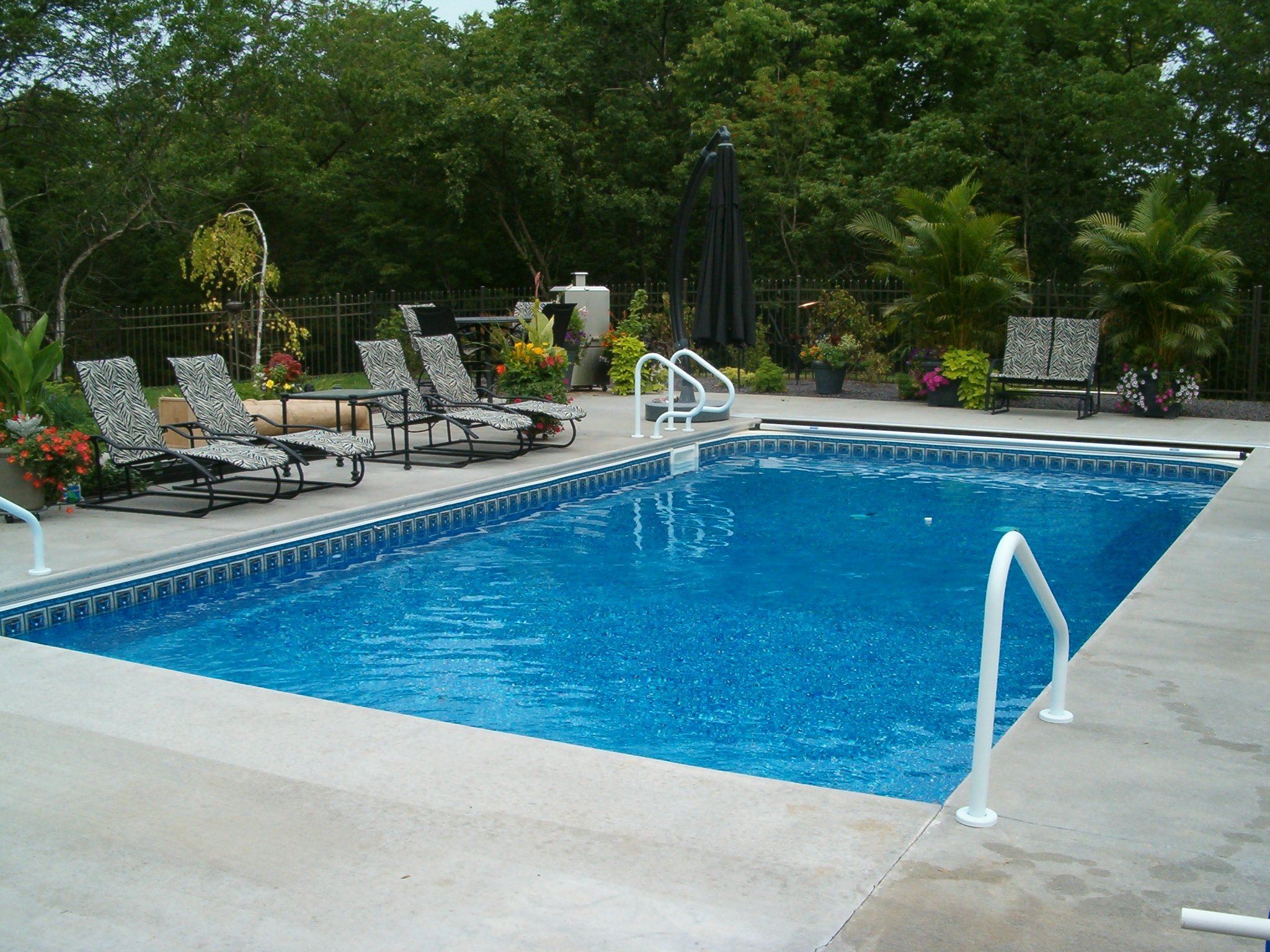 Glenn's Pools & Spas Pool Accessories Columbia, MO