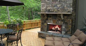 Outdoor fireplace
