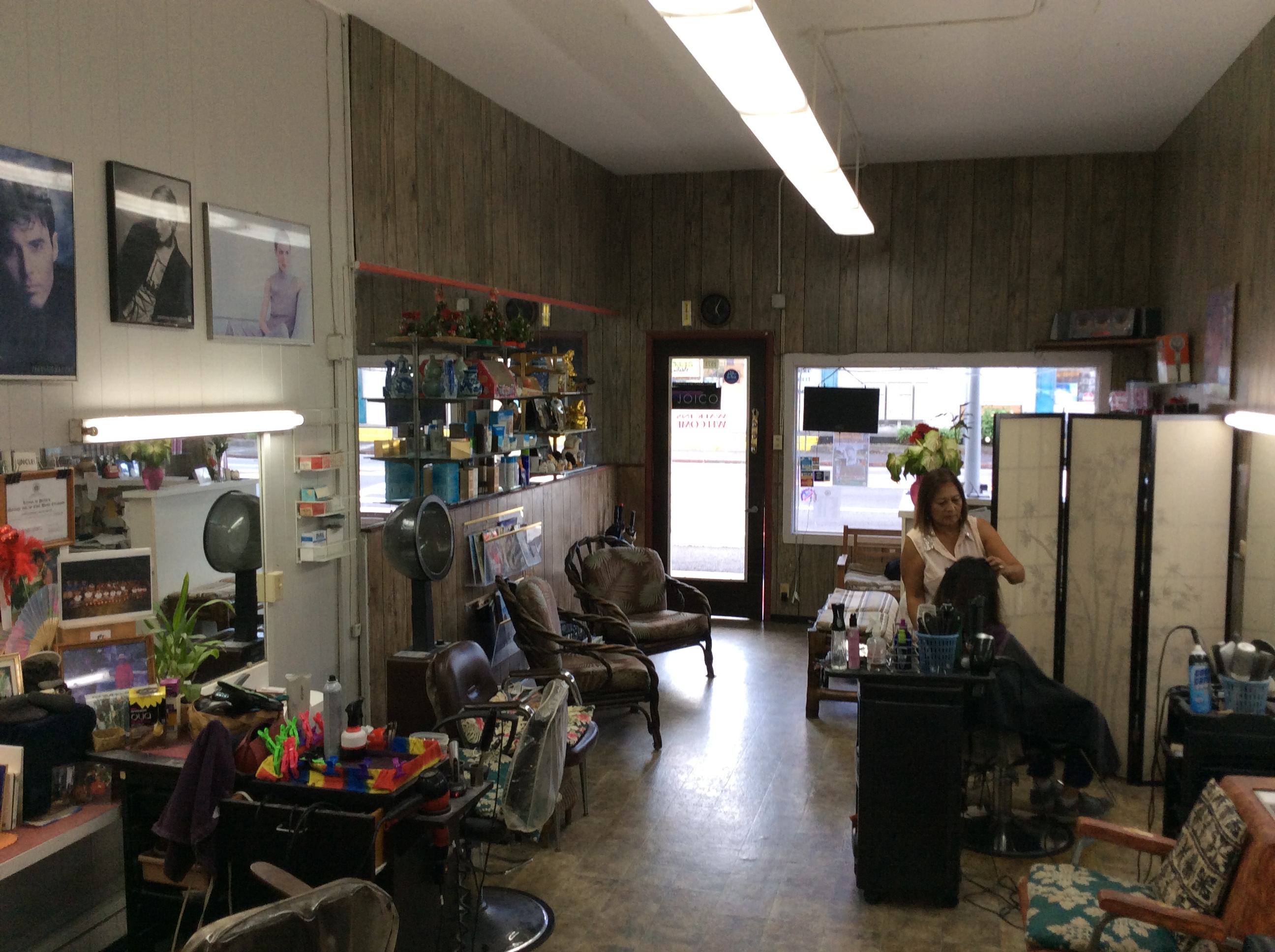 Haircuts Hair Styling Perms Curls Hair Treatments Hilo, HI