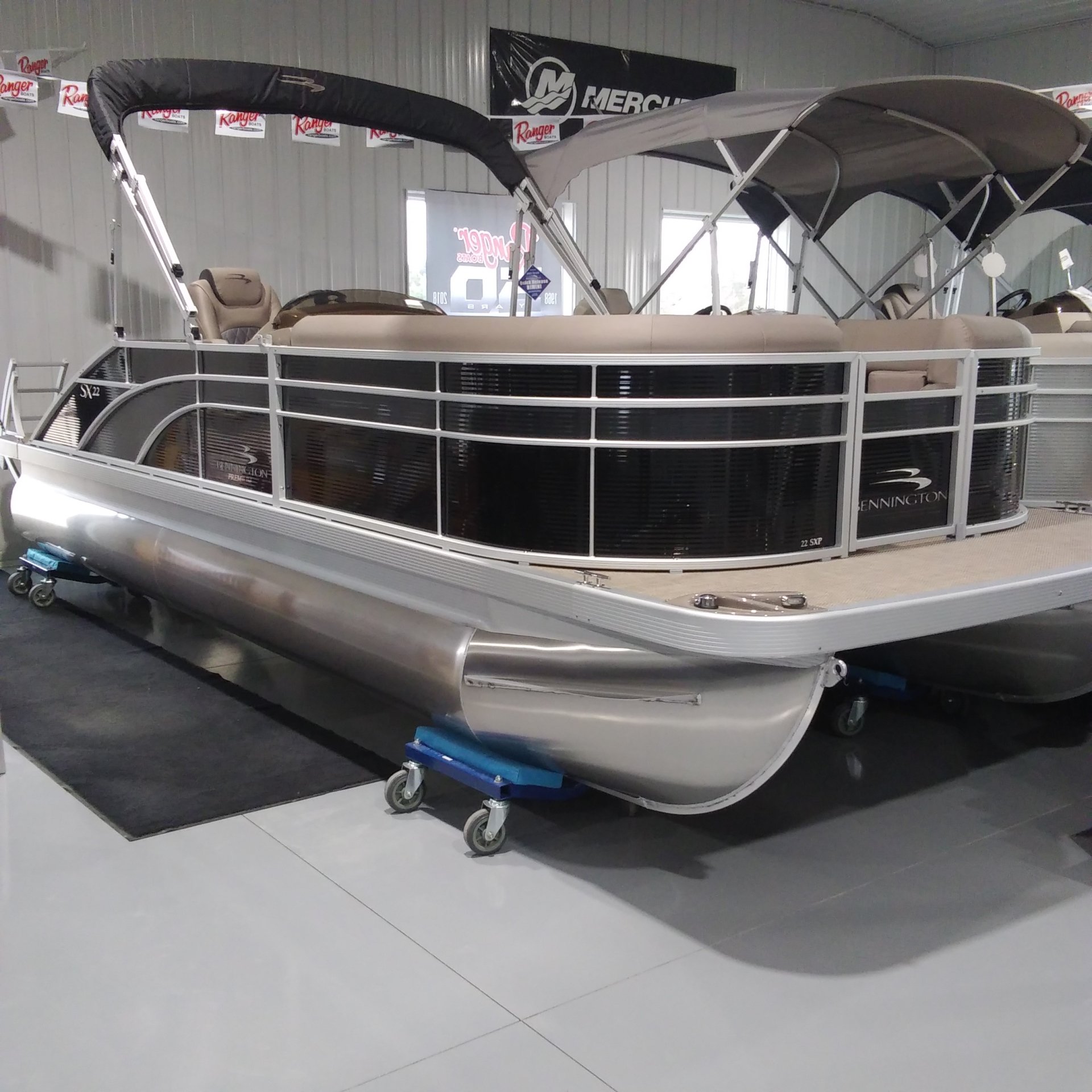 Bennington Pontoons Boats Waupaca, WI