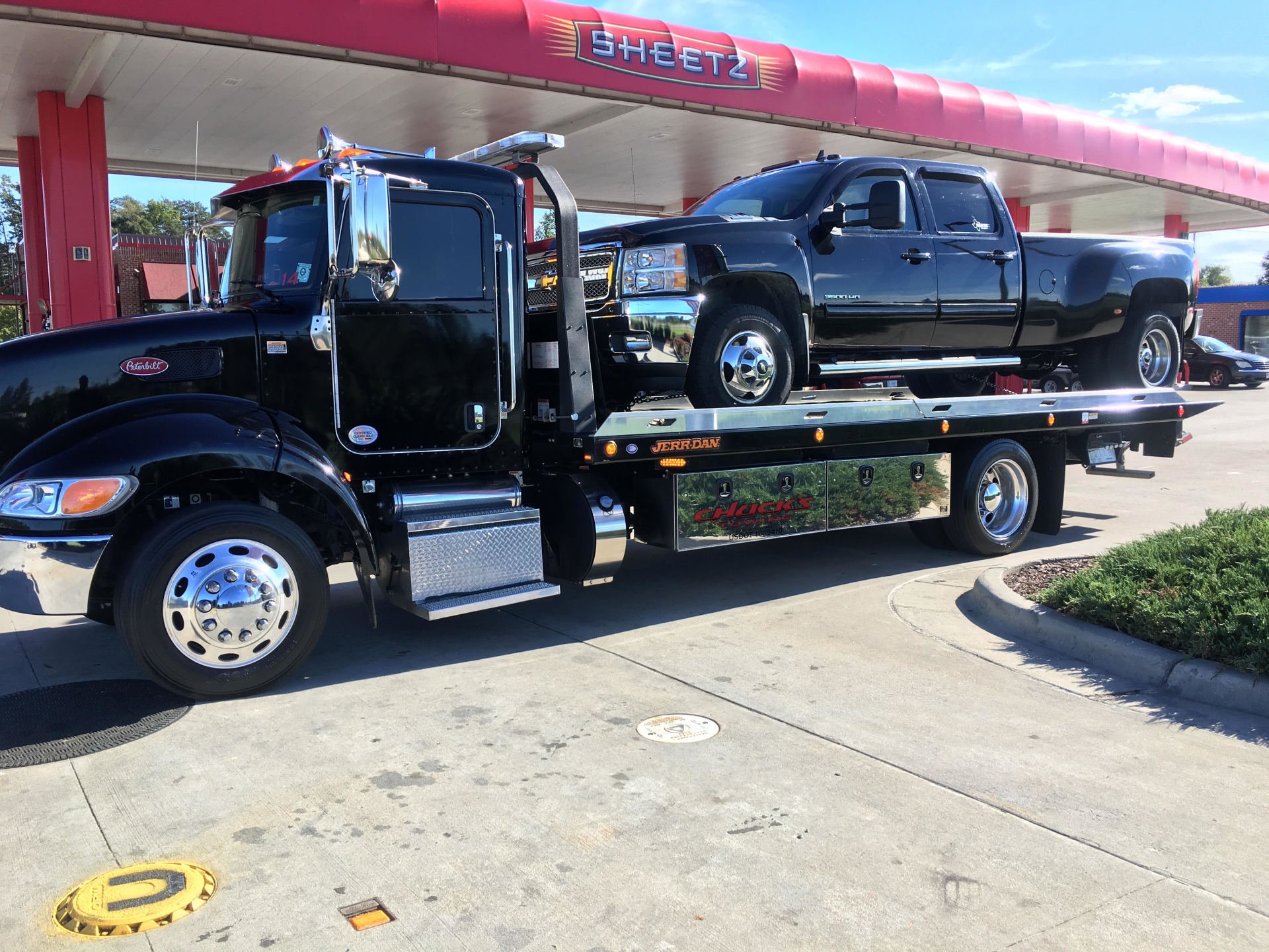24/7 Emergency Services Jumpstarts Mount Airy, NC