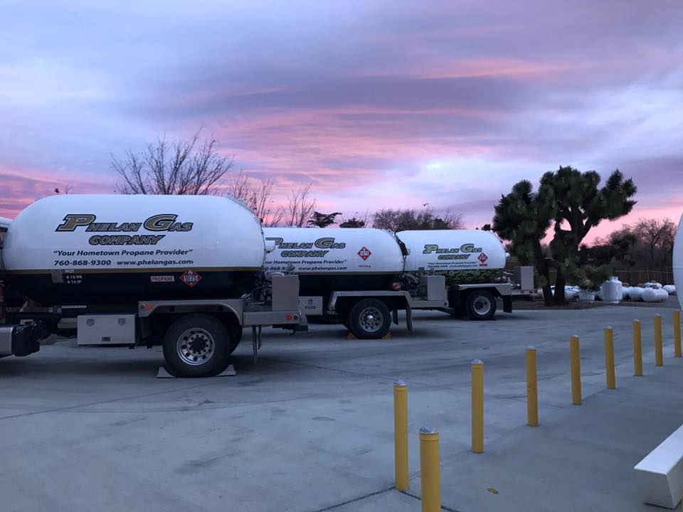 Phelan Gas Company Photo Gallery Phelan, CA