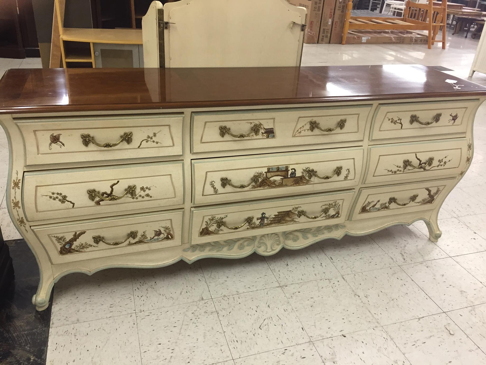 Consignment Furniture Showroom Photo Gallery Waco TX