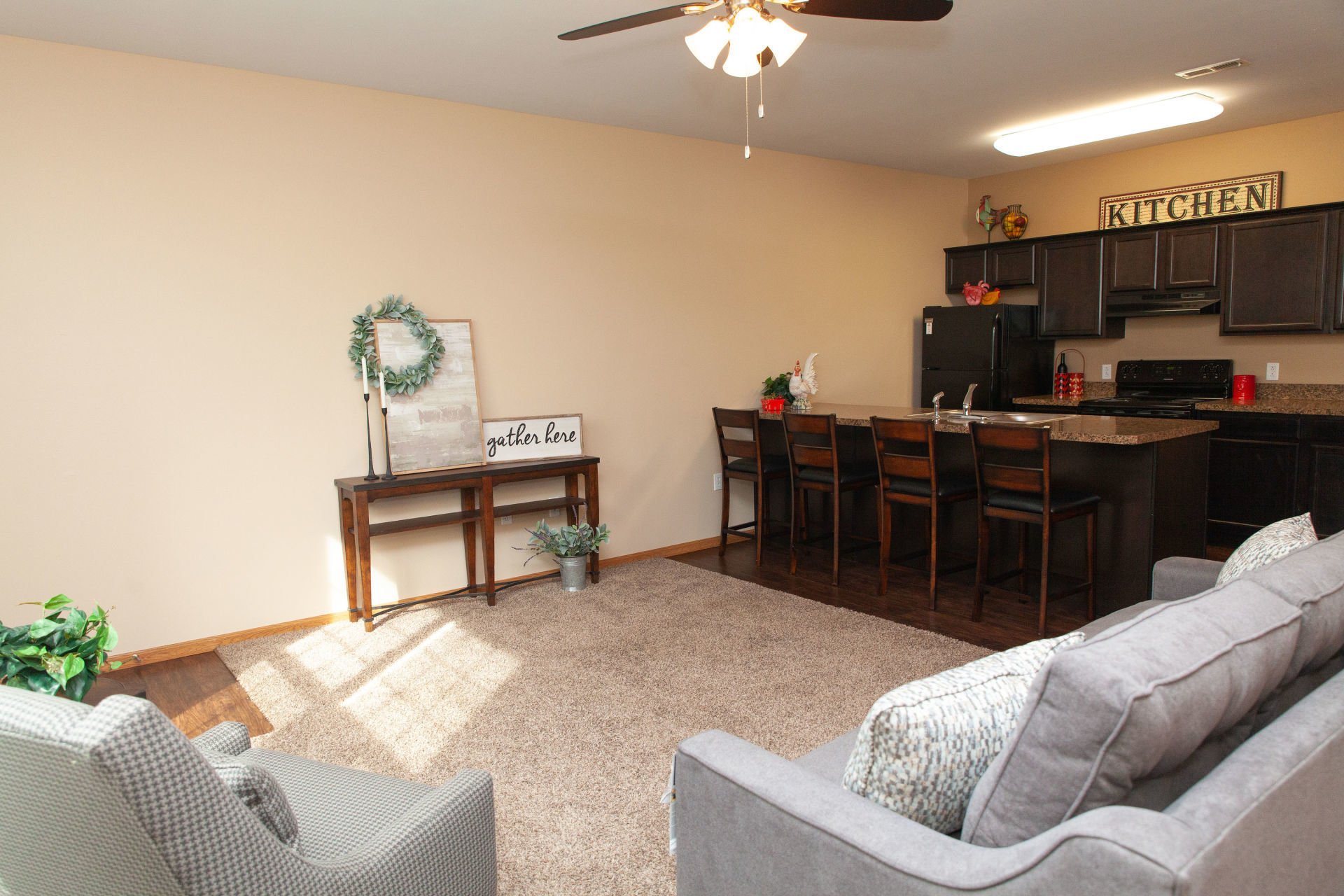 Vanes Apartments PetFriendly Apartments Brazil, IN