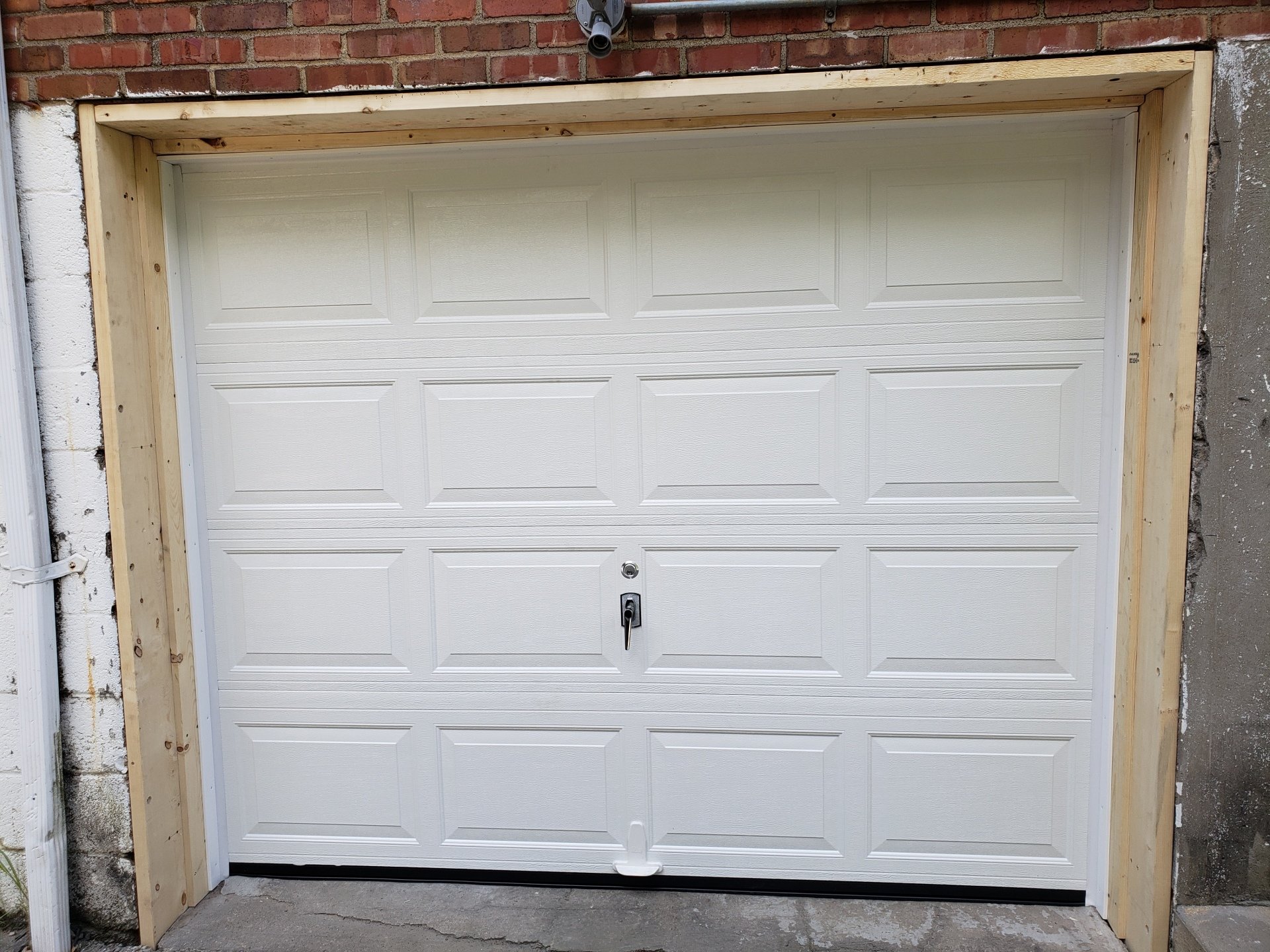 Henefeld Garage Doors Inc Photo Gallery Pittsburgh, PA