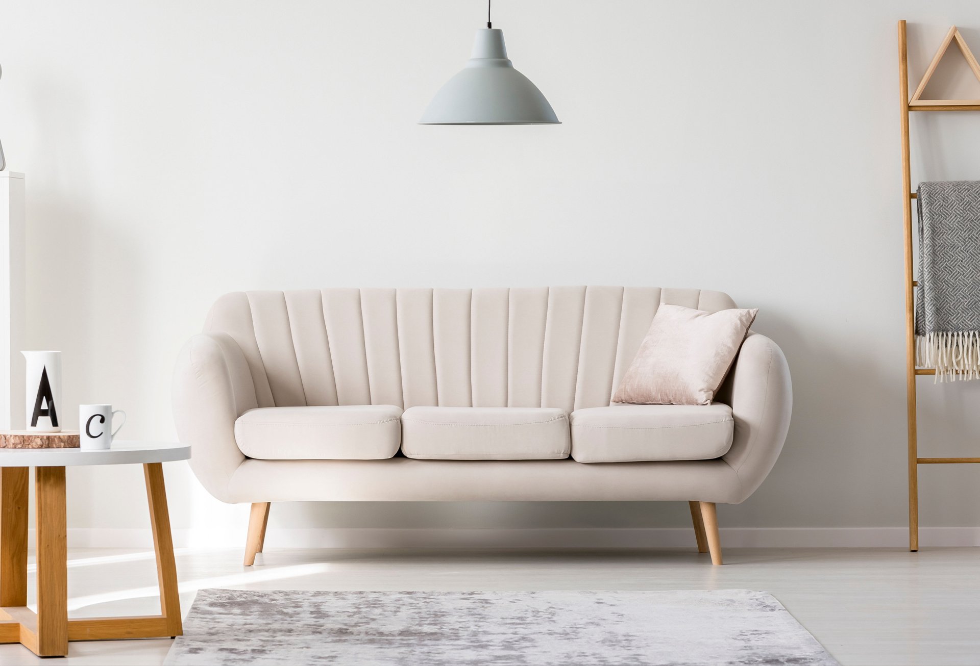 Modern Upholstery Outlet Sofas Fort Wayne, IN