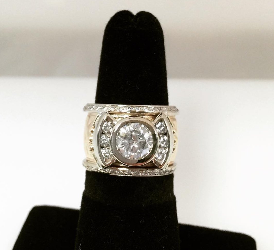 Custom Jewelry Necklaces TX