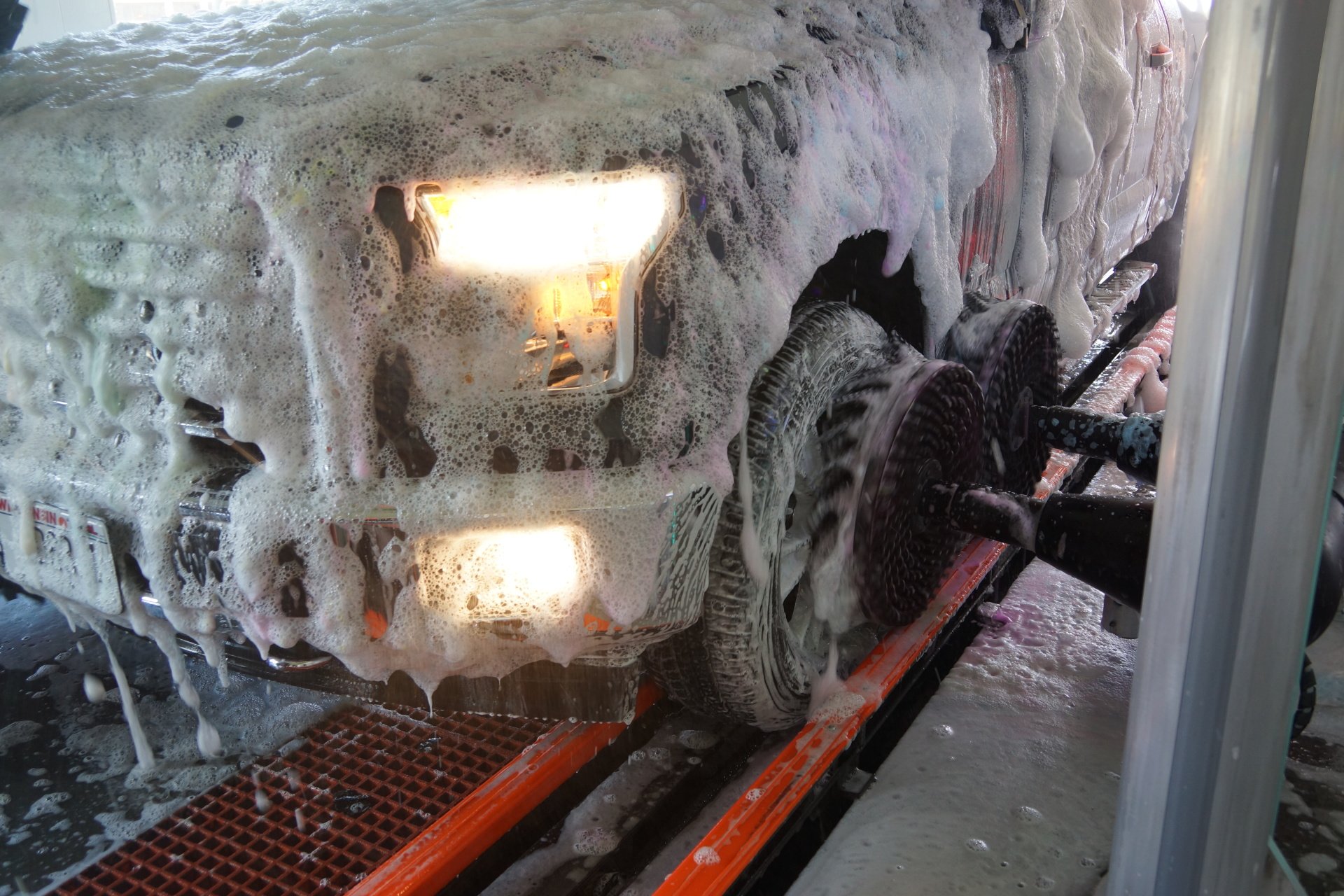 Magic Car Wash Express & Full Service Car Washes Eastern WI