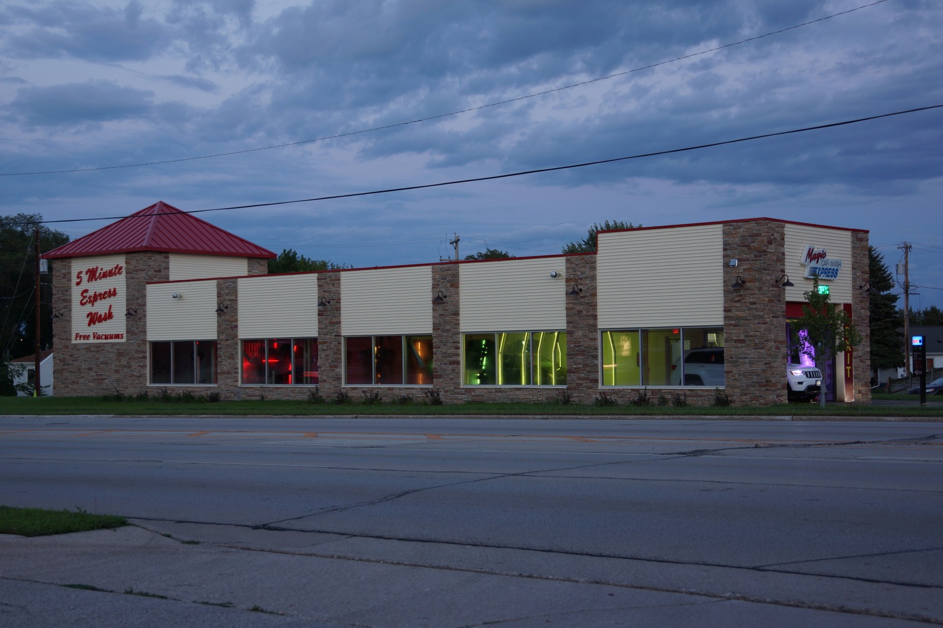 Magic Car Wash Express & Full Service Car Washes Eastern WI