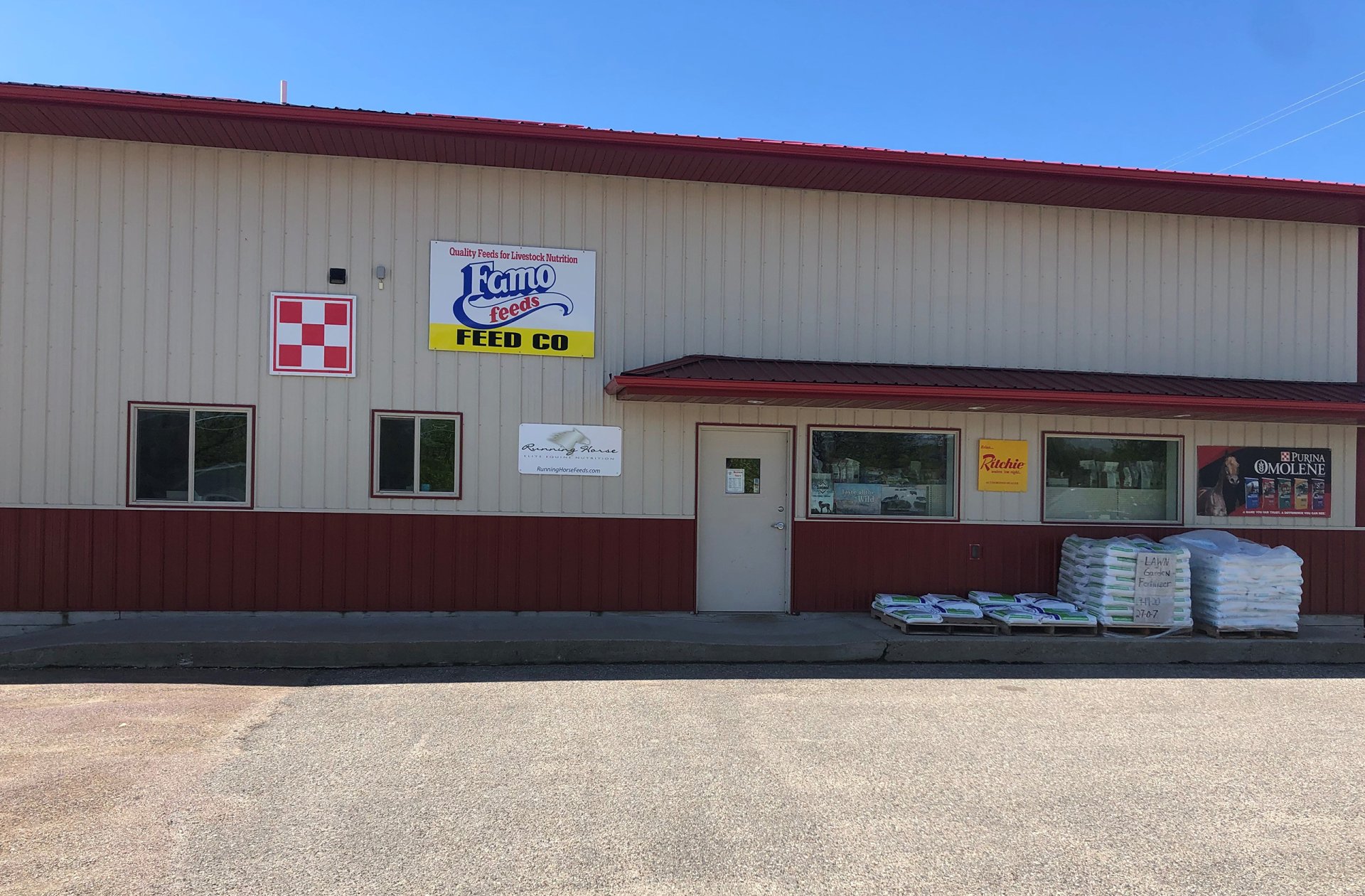 Livestock Feed Pet Food Paynesville, MN Feed Co.