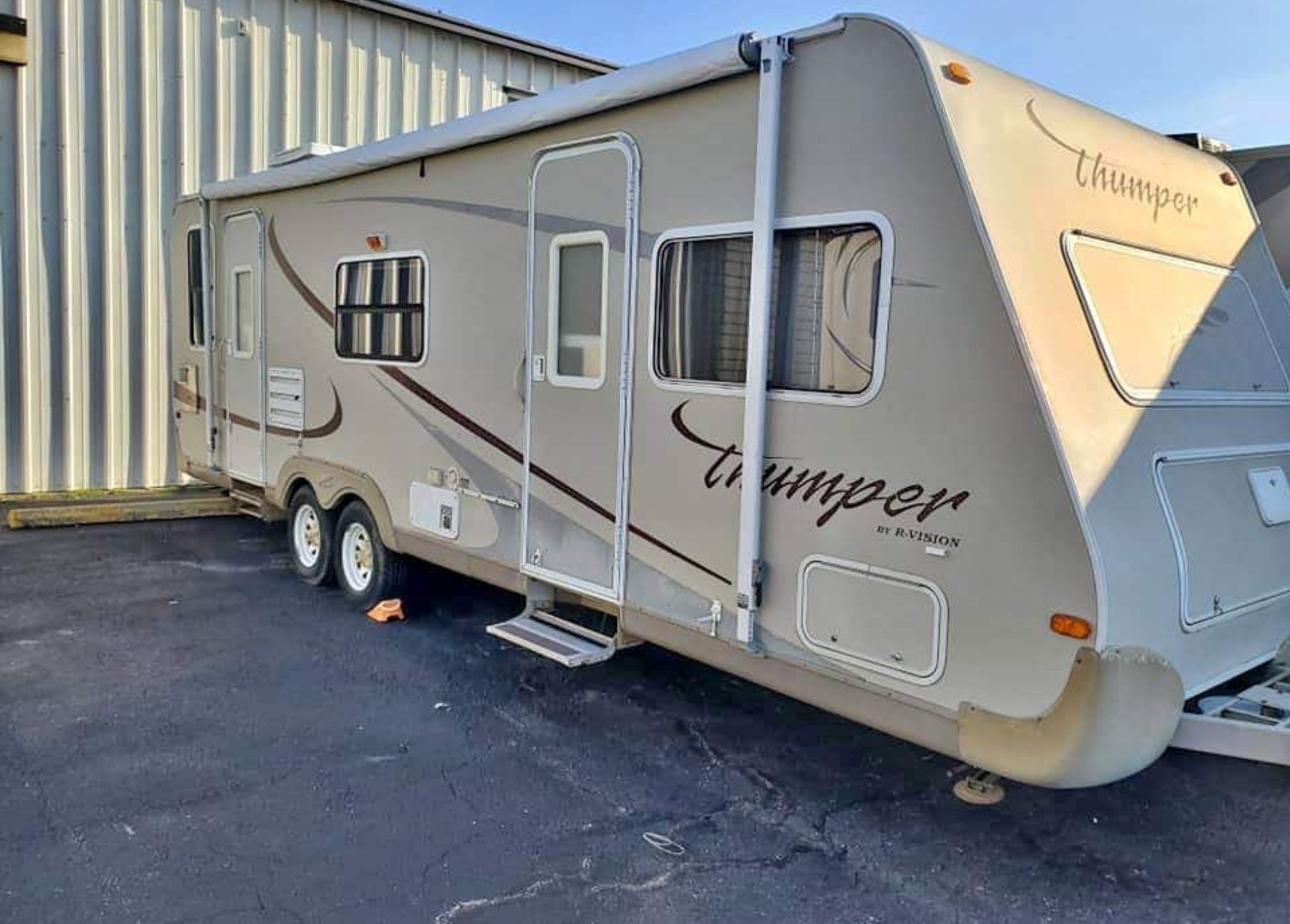 Jay's RV Sales Warrenton, MO 6363774024