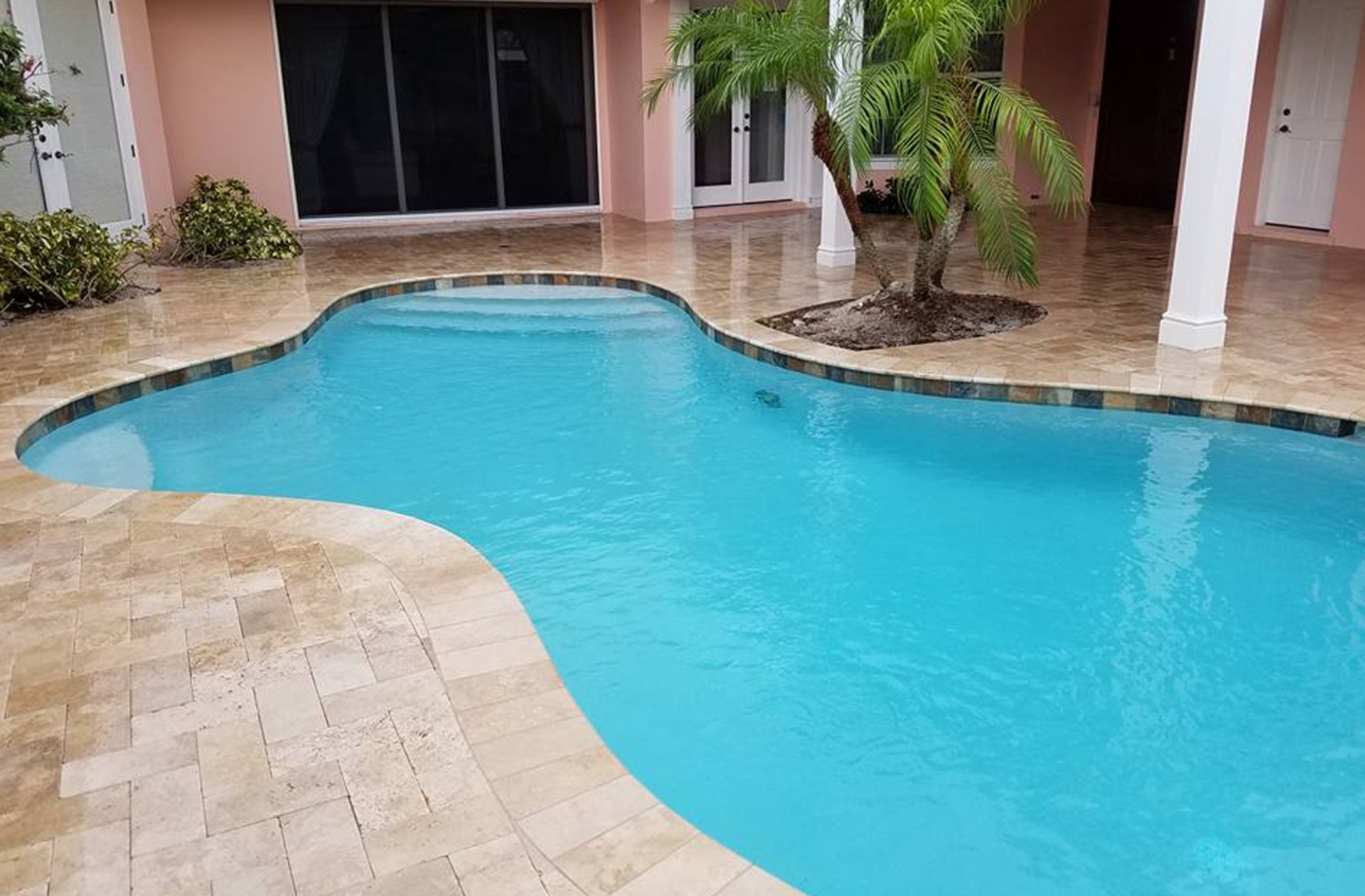 Swimming Pool Contractors Vero Beach, FL