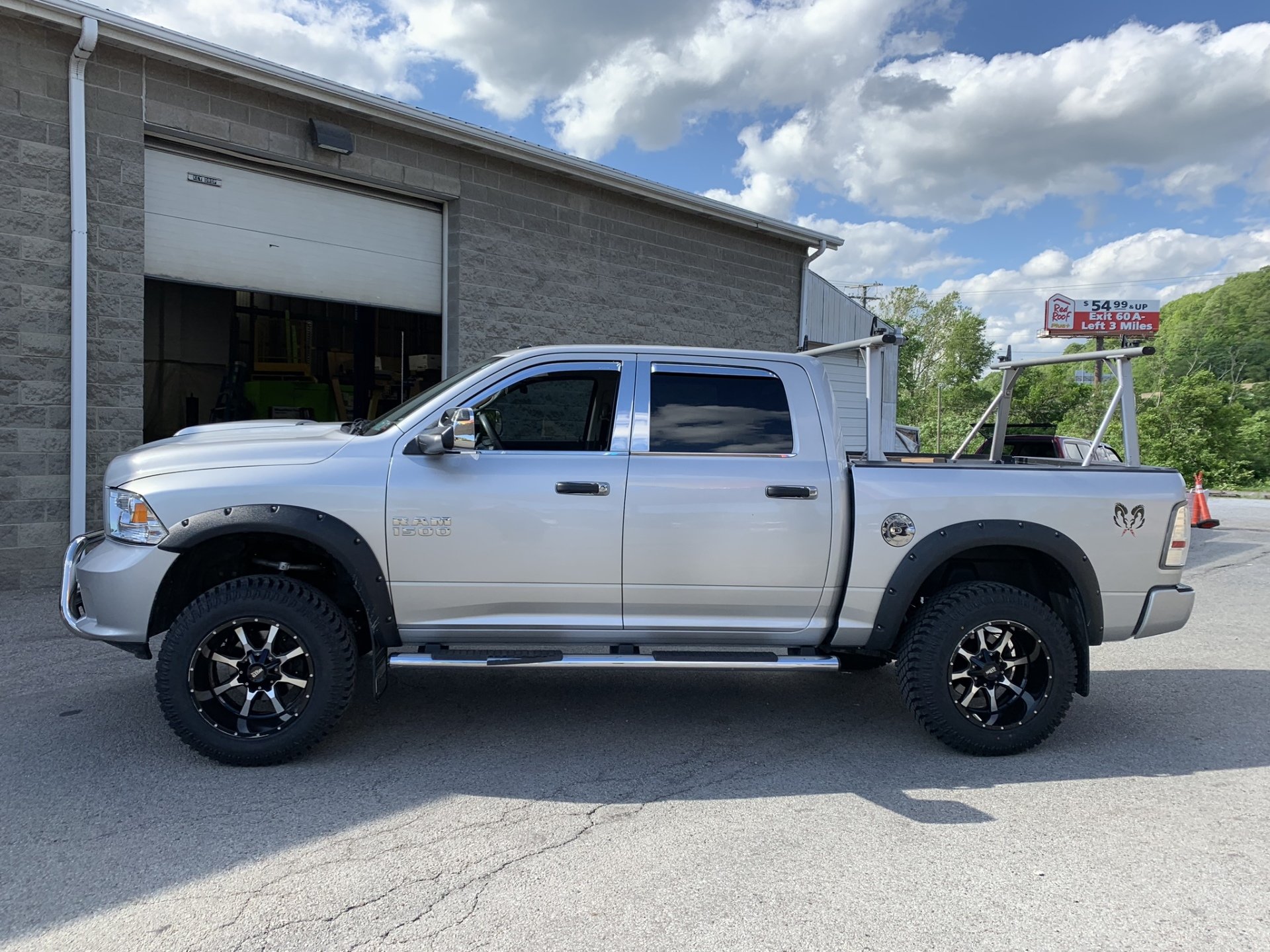 Xtreme Car & Truck Accessories Gallery Bridgeville, PA