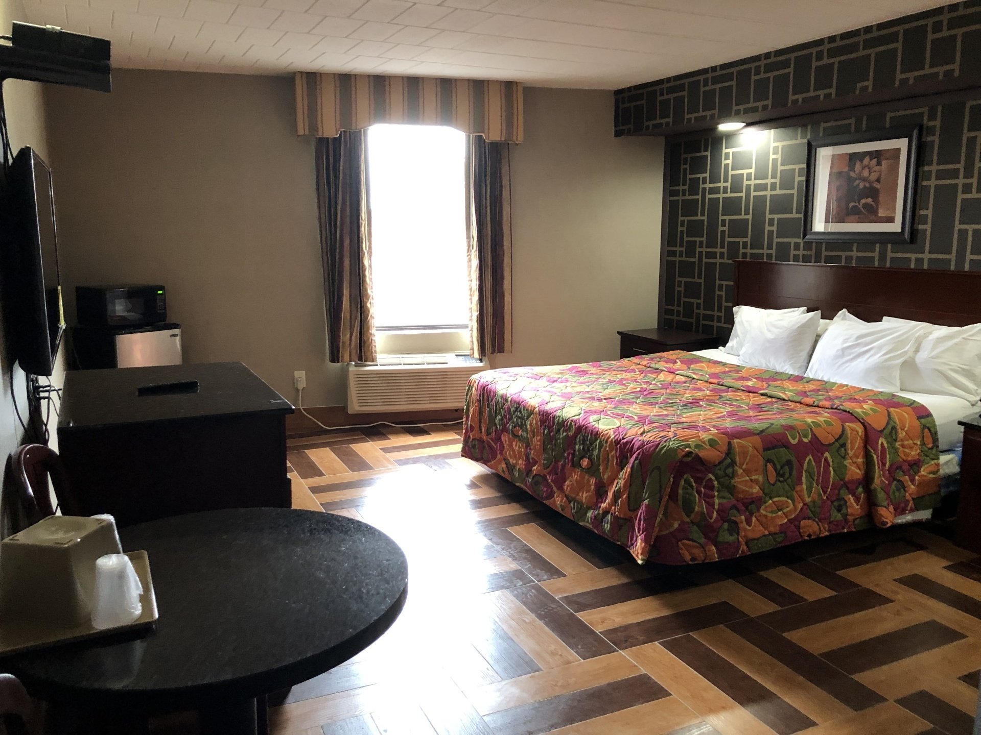 Motel Rooms | Motel Accommodations | South Hackensack, NJ