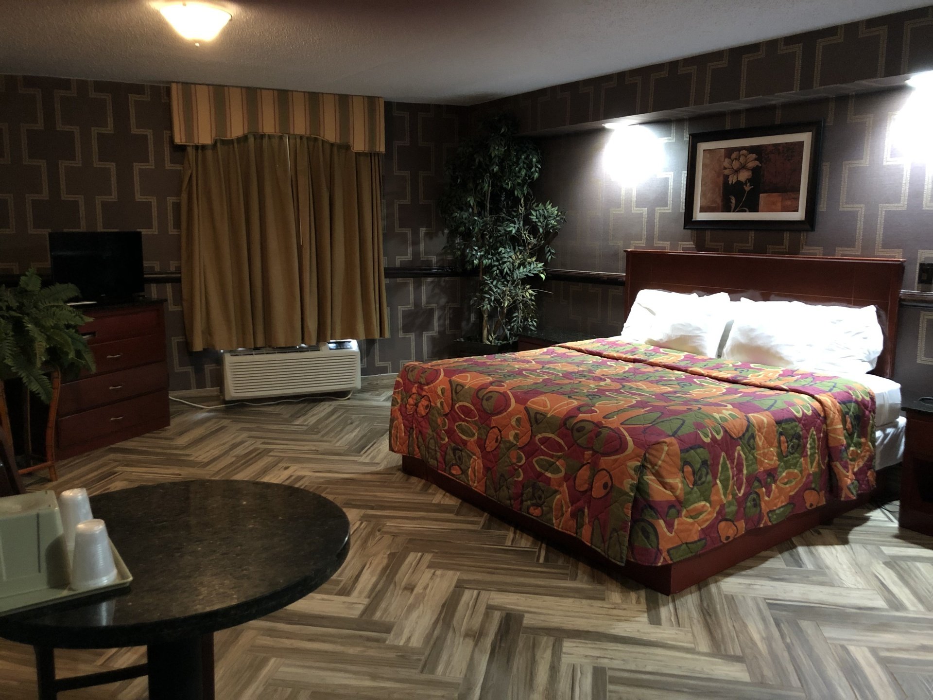 Motel Rooms | Motel Accommodations | South Hackensack, NJ