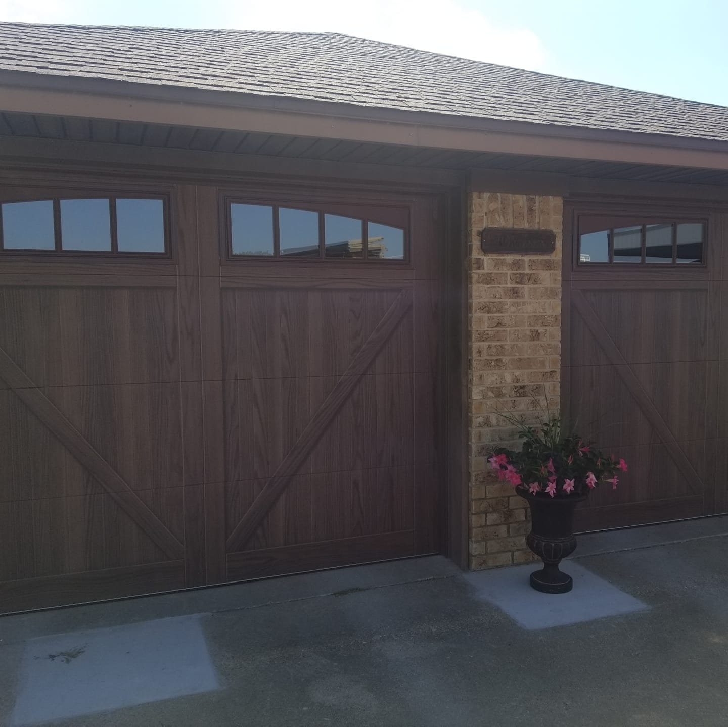 Maplewood Garage Door Service Photo Gallery | Willis, TX