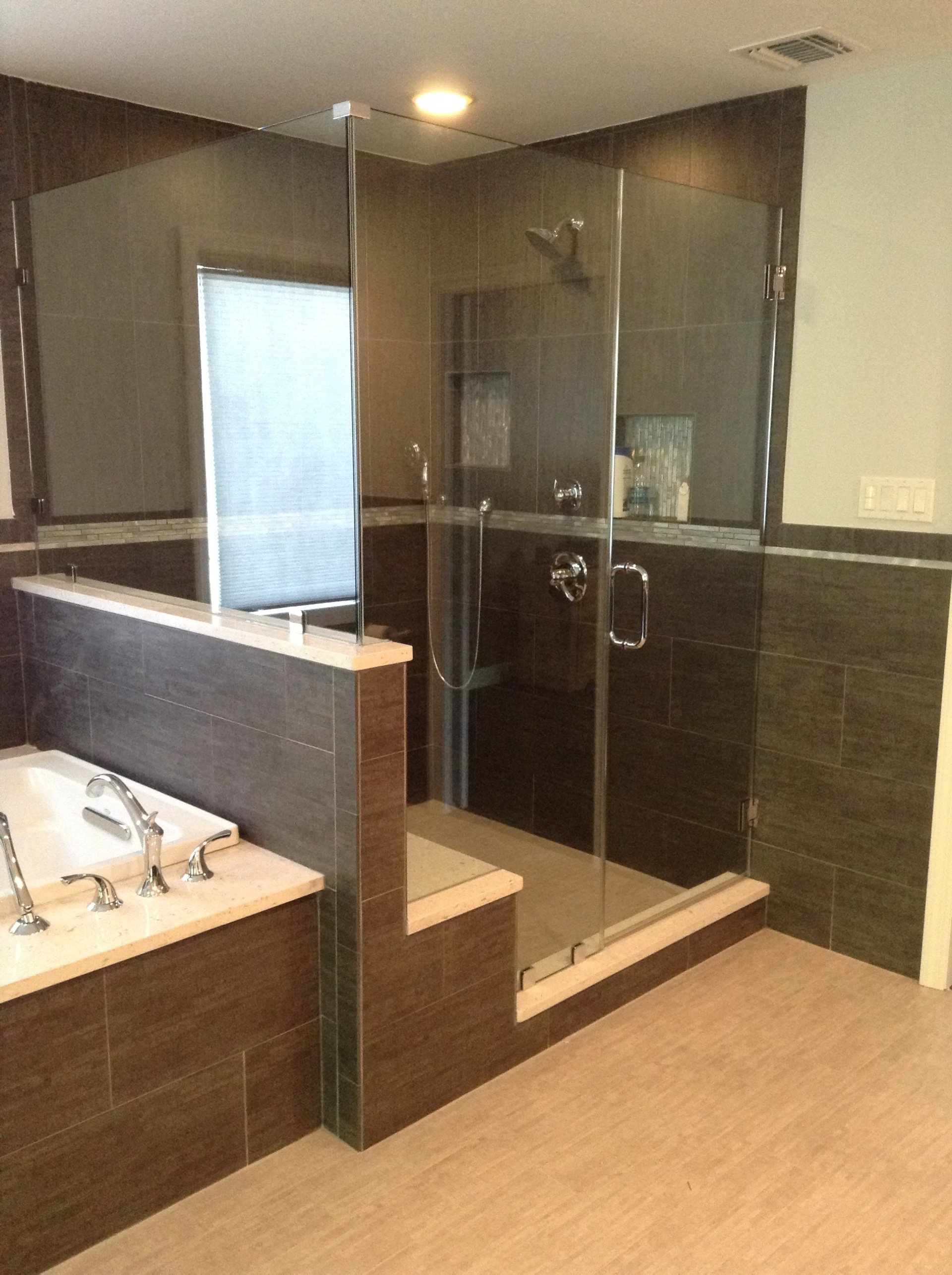 Shower Doors Mirrors Farmingdale, NY