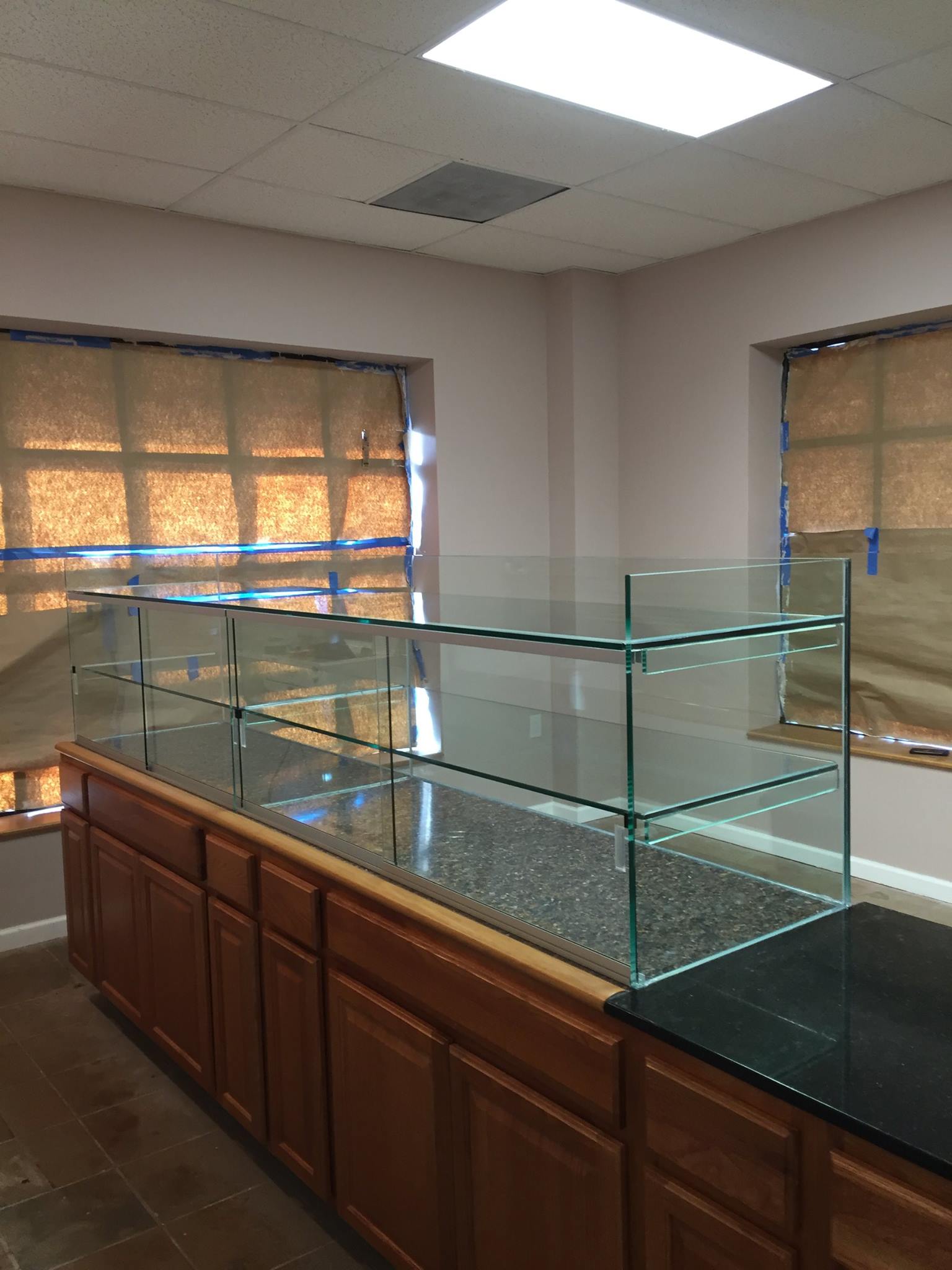 Glass Guards Showcase Displays Farmingdale, NY