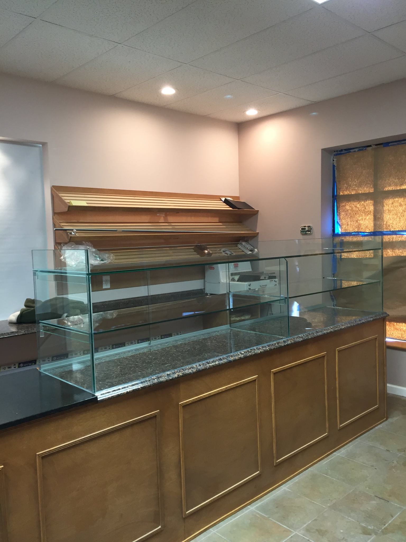 Glass Guards Showcase Displays Farmingdale, NY