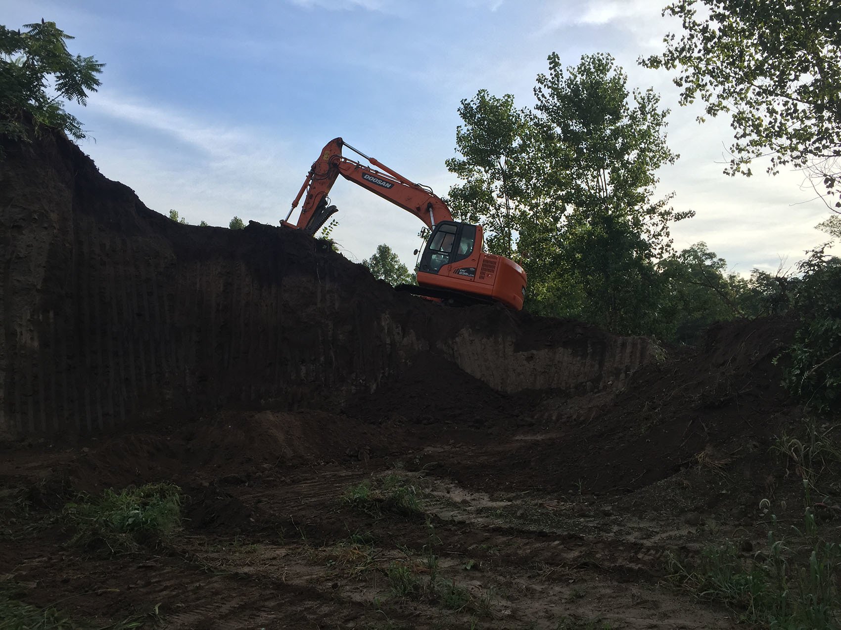 Roberts Bros Excavating Inc. Gallery Three Rivers, MI