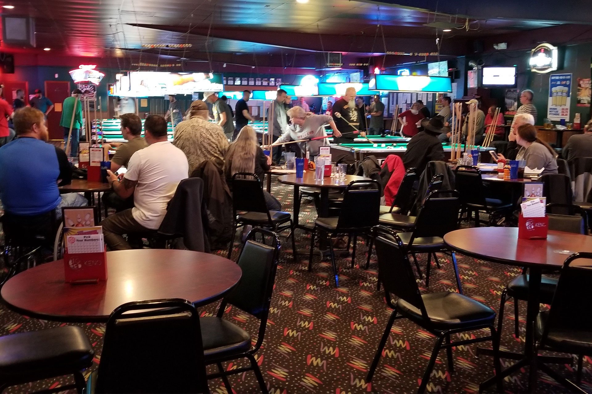 Madsen's Bowling & Billiards Bowling Alley Lincoln, NE