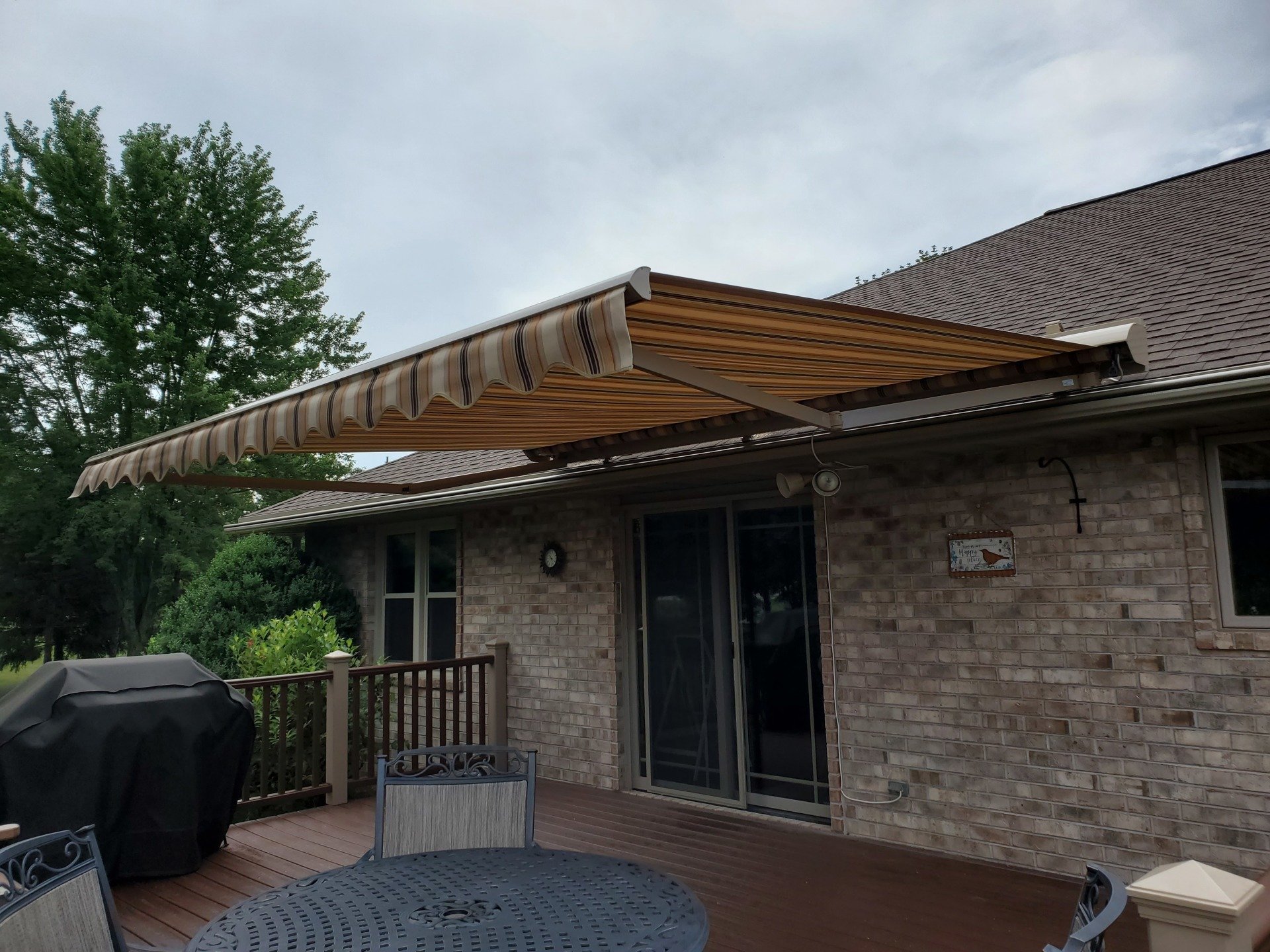 Retractable Awning RollOut Awning Appleton, WI