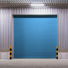 Commercial garage door