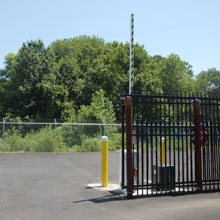 Gate