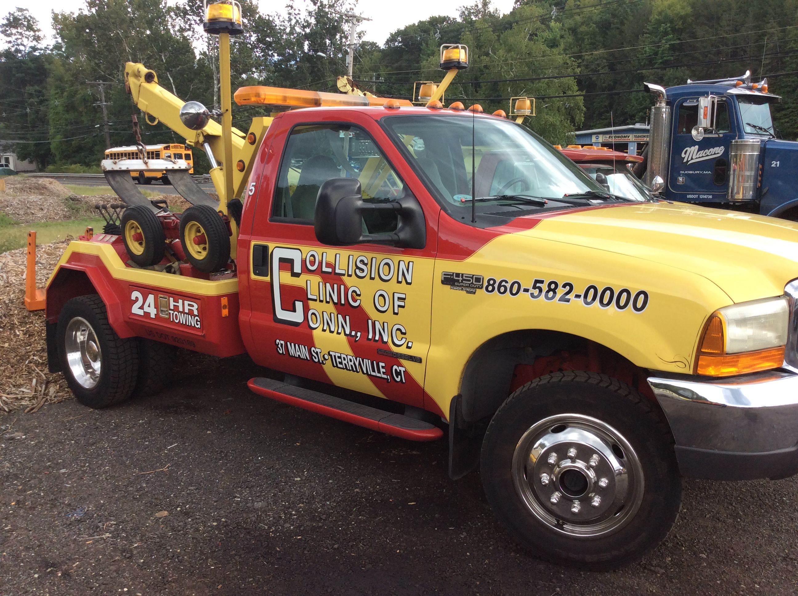 Towing Service Flatbed Service Emergency Towing Bristol, CT