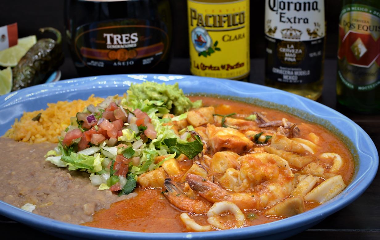 Nayarit Restaurant I Mexican Bar and Restaurant Durango CO