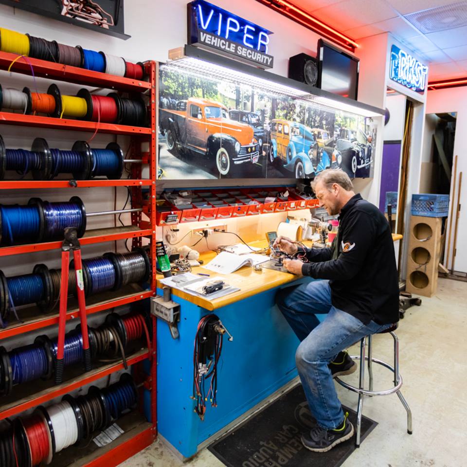 RKST Radios, Knobs, Speakers & Things Car Audio Pontiac