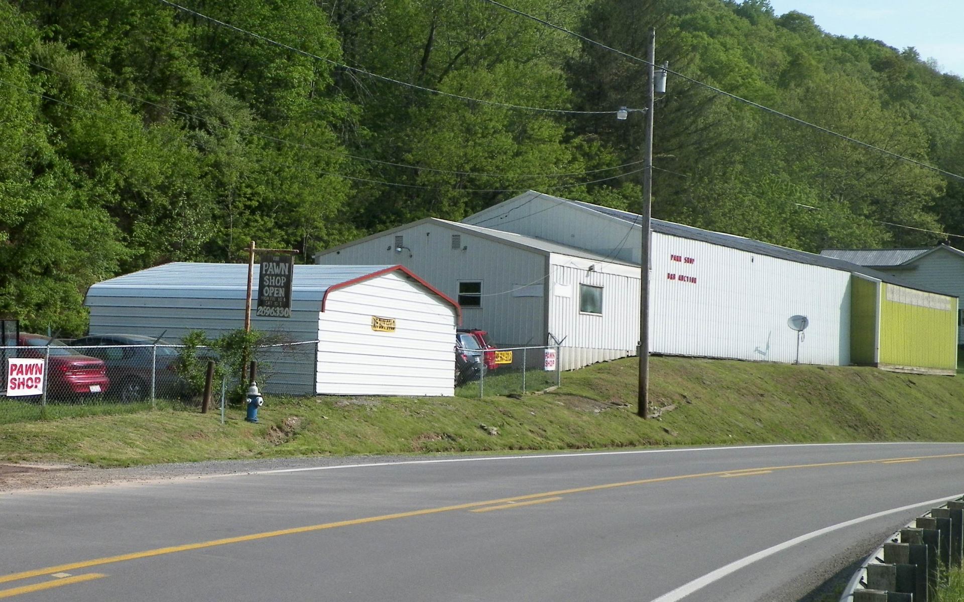 B & B Auction & Pawn Shop store photo