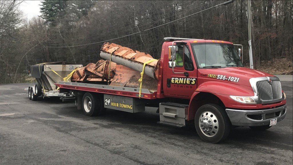 Flatbed Truck Service HeavyDuty Equipment Northampton MA