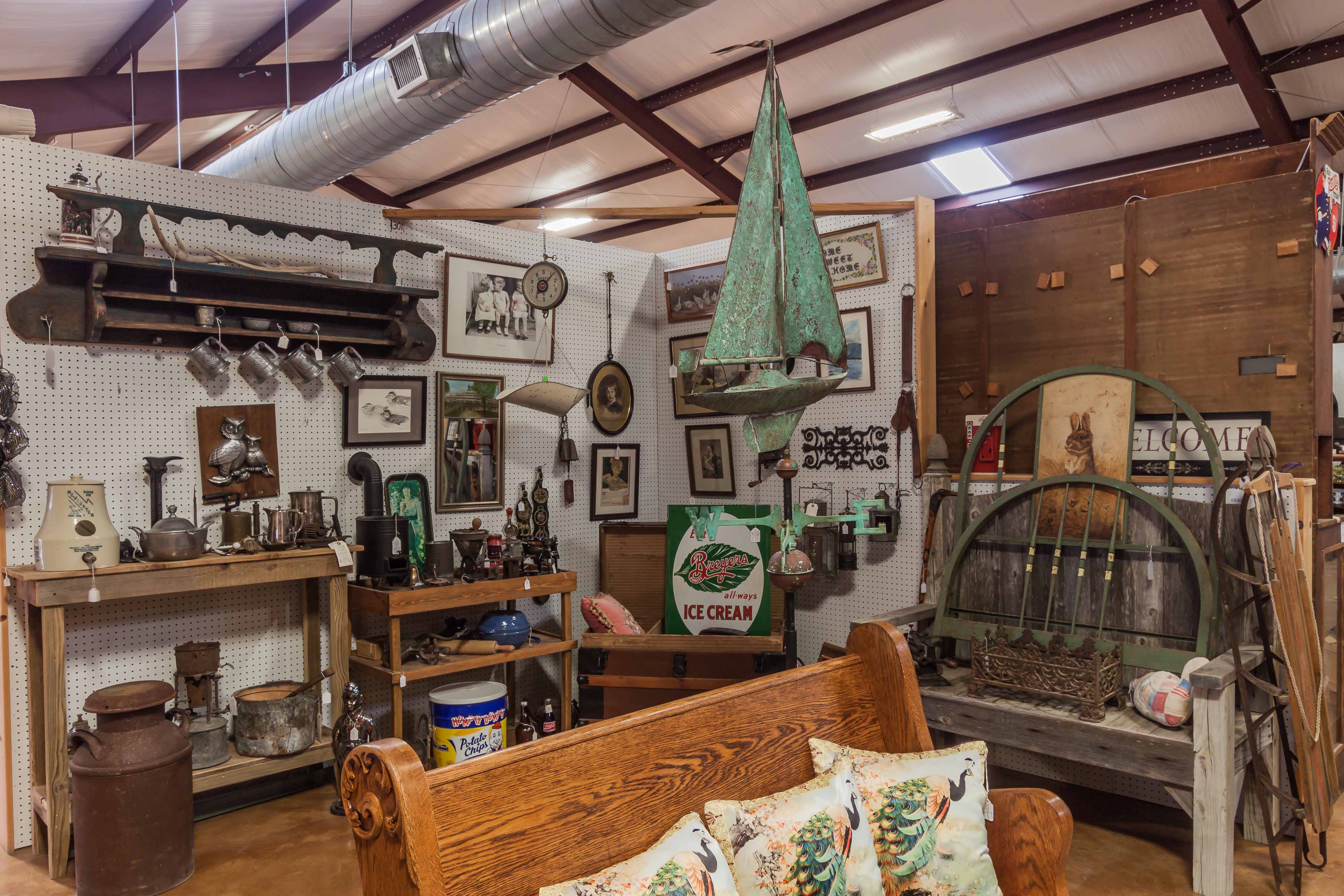 Gallery Johns Road Antique Mall Boerne, TX