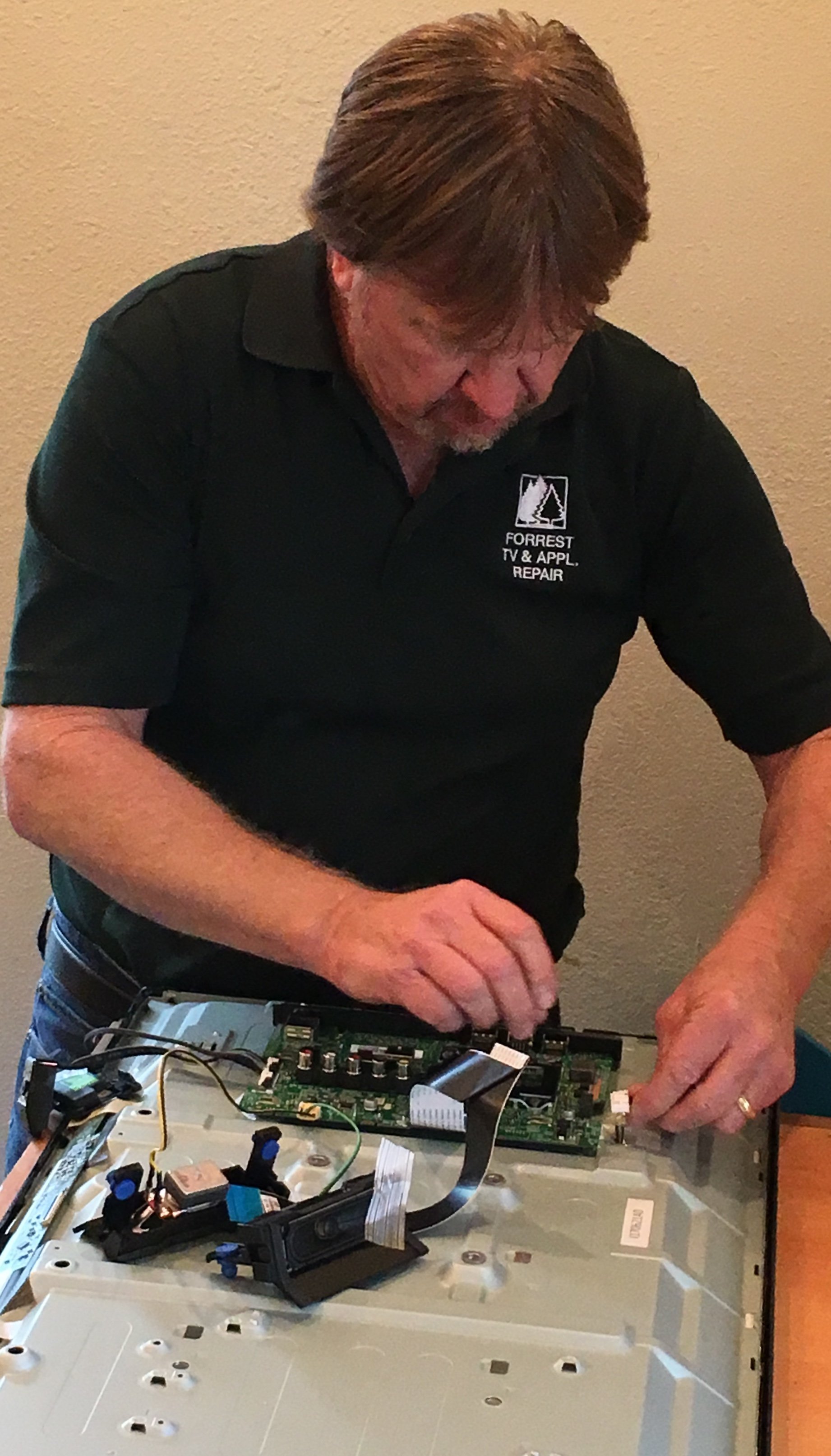 About Forrest TV & Appliance Repair Grass Valley, CA